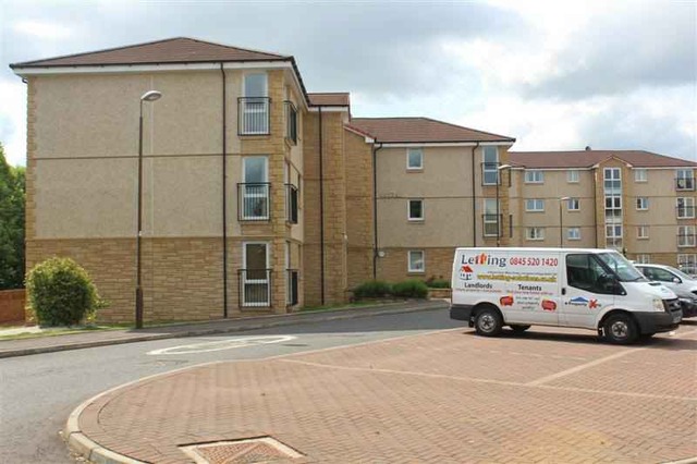  Image of 2 bedroom Flat to rent in Newlands Court Bathgate EH48 at Bathgate West Lothian West Lothian, EH48 2GD