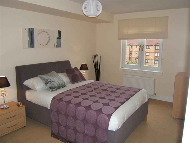  Image of 2 bedroom Flat to rent in Newlands Court Bathgate EH48 at Bathgate West Lothian West Lothian, EH48 2GD