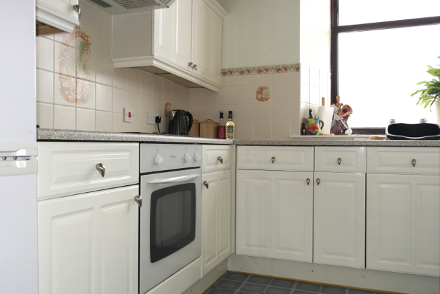  Image of 2 bedroom Flat to rent in Pleasance Court Dundee DD1 at West End Dundee Dundee, DD1 5BB
