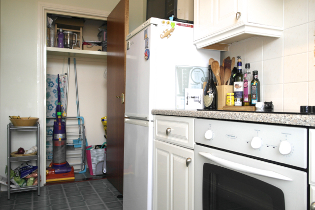  Image of 2 bedroom Flat to rent in Pleasance Court Dundee DD1 at West End Dundee Dundee, DD1 5BB