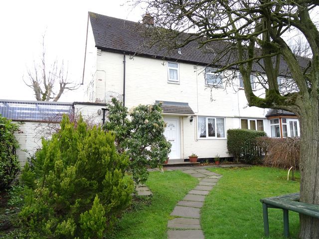  Image of 2 bedroom End of Terrace for sale in Princes Way Macclesfield SK11 at Princes Way  Macclesfield, SK11 8UB