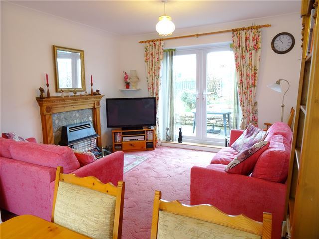  Image of 2 bedroom End of Terrace for sale in Princes Way Macclesfield SK11 at Princes Way  Macclesfield, SK11 8UB
