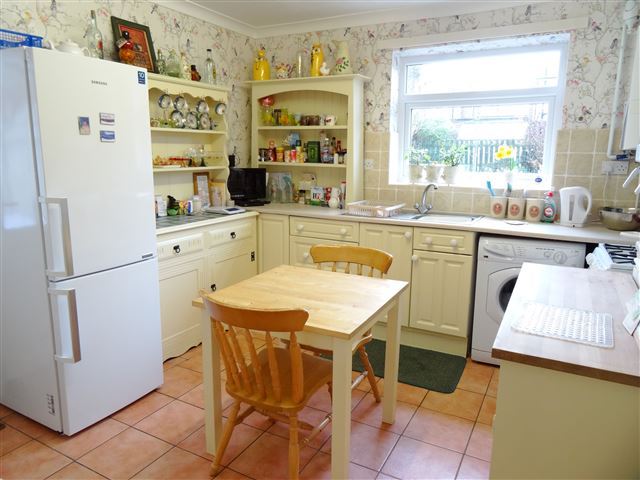  Image of 2 bedroom End of Terrace for sale in Princes Way Macclesfield SK11 at Princes Way  Macclesfield, SK11 8UB