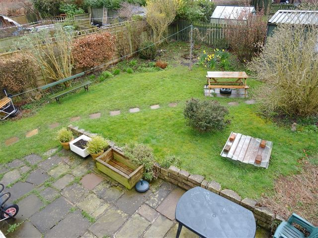  Image of 2 bedroom End of Terrace for sale in Princes Way Macclesfield SK11 at Princes Way  Macclesfield, SK11 8UB
