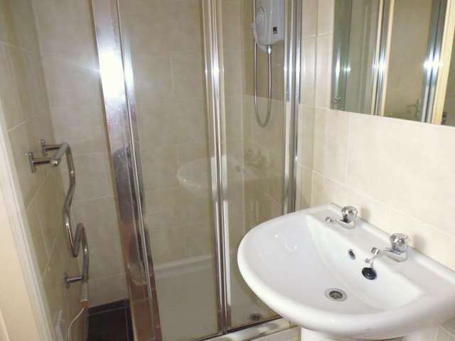  Image of 6 bedroom Detached house for sale in Reads Avenue Blackpool FY1 at Reads Avenue  Blackpool, FY1 4DG