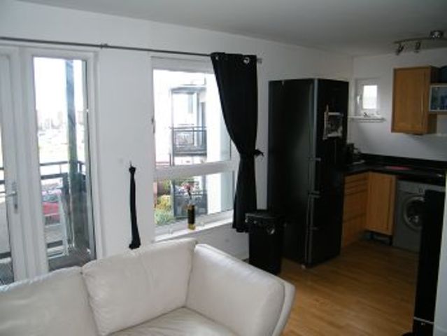  Image of 2 bedroom Flat to rent in Shuna Crescent Glasgow G20 at Maryhill Glasgow Glasgow, G20 9QS
