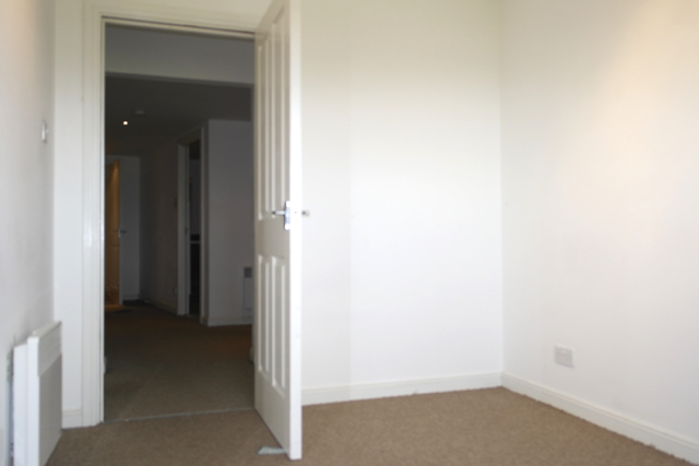  Image of 3 bedroom Flat to rent in South Victoria Dock Road Dundee DD1 at City Centre Dundee Dundee, DD1 3BF