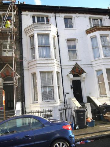  Image of Studio flat to rent in St. Aubyns Road London SE19 at London, SE19 3AA
