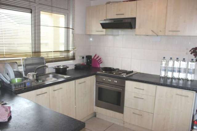 Image of 1 bedroom Flat to rent in Stocksfield Road London E17 at Stockfield Road Walthamstow London, E17 3LJ