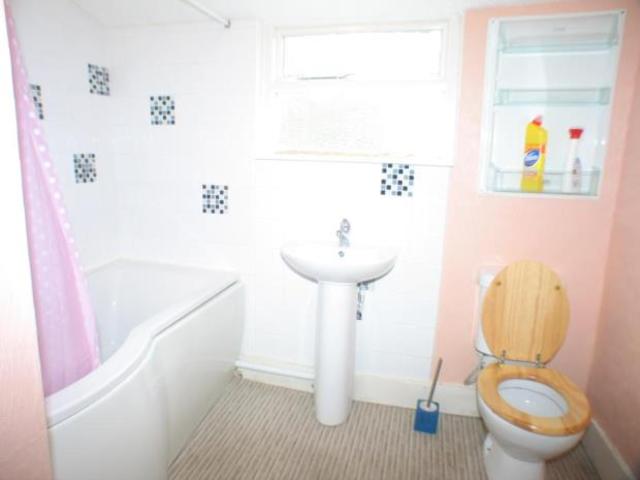  Image of 2 bedroom Bungalow to rent in Dalry KA24 at Dalry Dalry North Ayrshire, KA24 4HJ