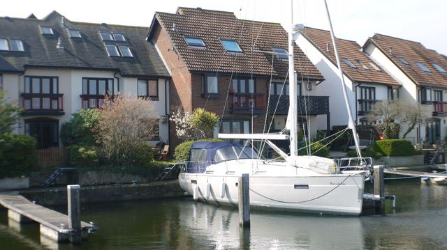  Image of 4 bedroom Terraced house for sale in Velsheda Court Hythe Southampton SO45 at Velsheda Court  Hythe Marina, SO45 6DW