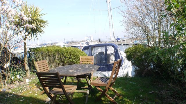  Image of 4 bedroom Terraced house for sale in Velsheda Court Hythe Southampton SO45 at Velsheda Court  Hythe Marina, SO45 6DW