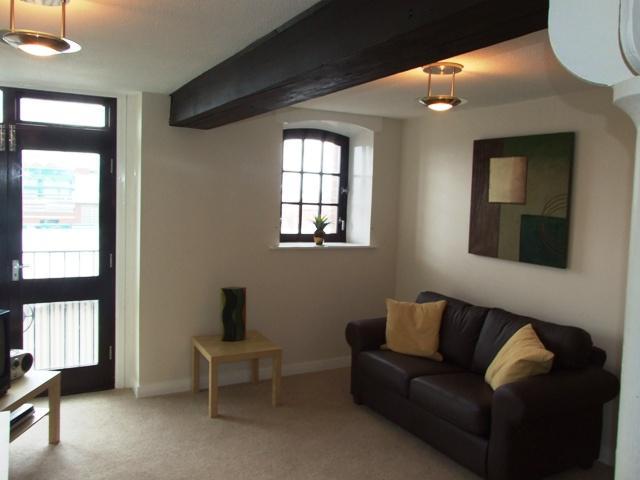  Image of 1 bedroom Apartment to rent in Kingston Street Hull HU1 at Hull Marina  Hull, HU1 2DZ