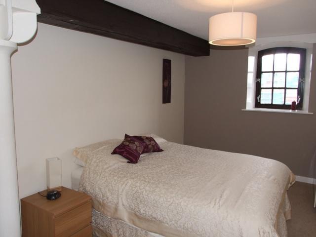  Image of 1 bedroom Apartment to rent in Kingston Street Hull HU1 at Hull Marina  Hull, HU1 2DZ
