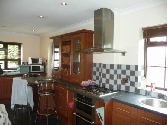  Image of 3 bedroom Detached house to rent in Waterhouse Lane Southampton SO15 at Freemantle Southampton Southampton, SO15 8RE