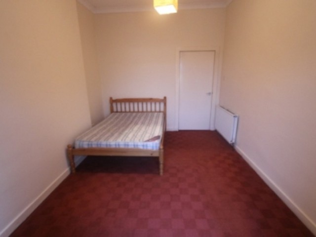  Image of 1 bedroom Flat to rent in Westmuir Street Glasgow G31 at Parkhead Glasgow Glasgow, G31 5BJ
