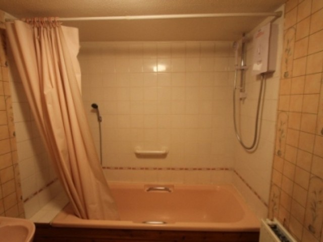  Image of 1 bedroom Flat to rent in Westmuir Street Glasgow G31 at Parkhead Glasgow Glasgow, G31 5BJ