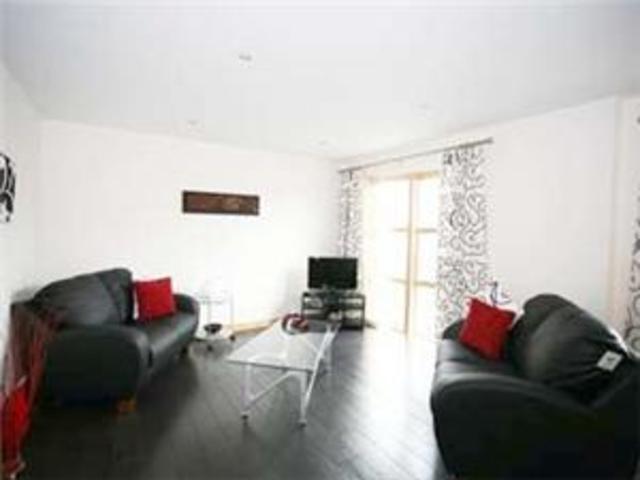  Image of 2 bedroom Flat to rent in Willowbank Road Aberdeen AB11 at City Centre Aberdeen Aberdeen, AB11 6XL