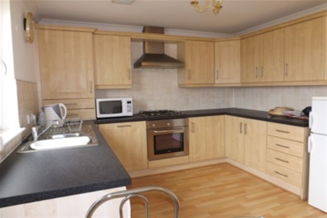  Image of 2 bedroom Flat to rent in Cocklebie Road Stewarton Kilmarnock KA3 at Stewarton East Ayrshire East Ayrshire, KA3 3AR