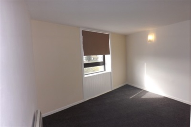  Image of 2 bedroom Flat to rent in The Furlongs Hamilton ML3 at Hamilton South Lanarkshire South Lanarkshire, ML3 0DX