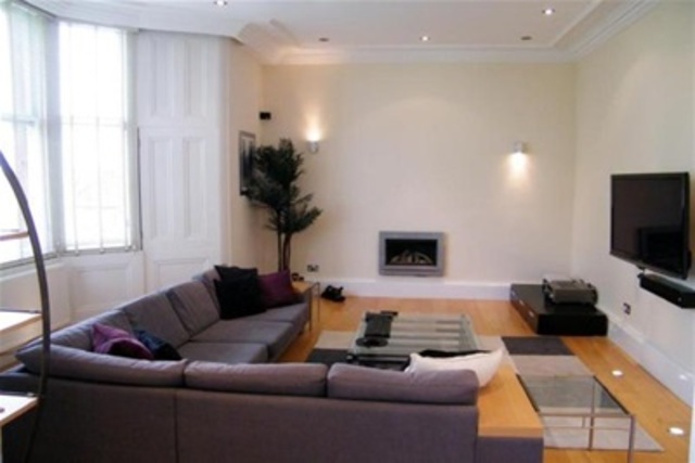  Image of 3 bedroom Flat to rent in Lynedoch Place Glasgow G3 at Park Glasgow Glasgow, G3 6AB