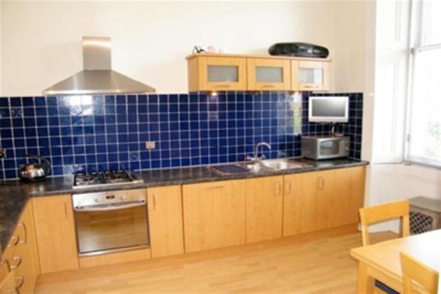  Image of 3 bedroom Flat to rent in Lynedoch Place Glasgow G3 at Park Glasgow Glasgow, G3 6AB