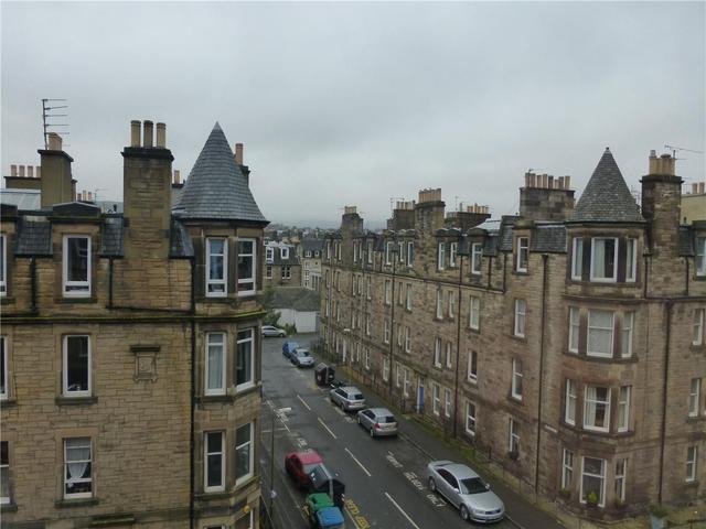  Image of 2 bedroom Flat to rent in Millar Crescent Edinburgh EH10 at Morningside Edinburgh Edinburgh, EH10 5HH