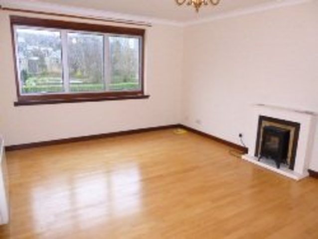  Image of 3 bedroom Flat to rent in South Oswald Road Edinburgh EH9 at Grange Edinburgh Edinburgh, EH9 2HQ