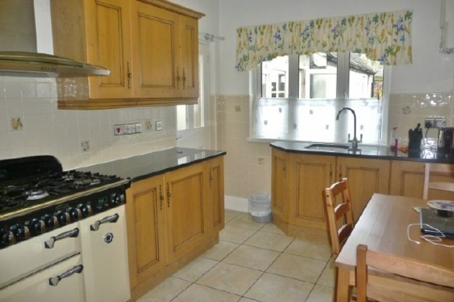  Image of 3 bedroom Detached house to rent in Bassett Crescent West Southampton SO16 at Bassett Crescent West Southampton Not specified, SO16 7DW