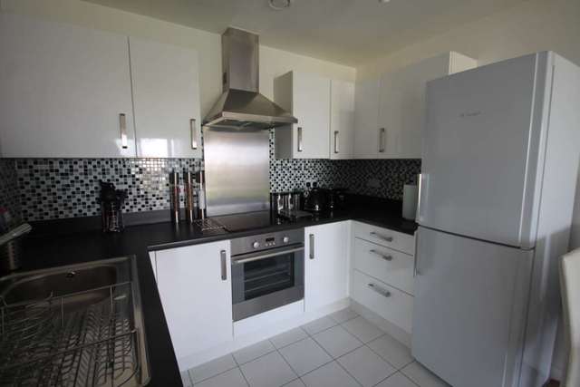  Image of 2 bedroom Apartment to rent in Clydesdale Way Belvedere DA17 at Clydesdale Way  Belvedere, DA17 6FB
