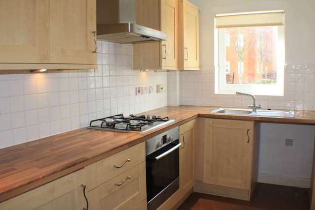  Image of 2 bedroom Semi-Detached house to rent in Goodworth Road Redhill RH1 at Goodworth Road  Redhill, RH1 1TE