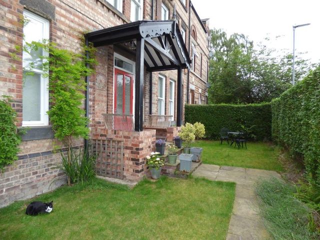  Image of 6 bedroom Detached house for sale in Hague Road Didsbury Manchester M20 at Hague Road Array Withington, M20 4ZB
