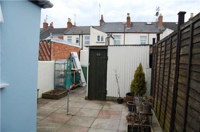  Image of 2 bedroom Terraced house to rent in Hungerford Street Cheltenham GL50 at Gloucestershire, GL50 4HN