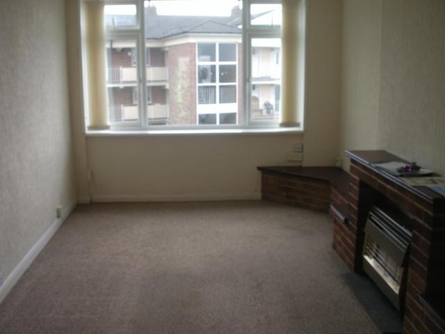 Image of 1 bedroom Flat to rent in Ipswich Close Plymouth PL5 at Whitleigh  PLYMOUTH, PL5 4BW