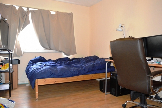  Image of 1 bedroom Flat to rent in Stockwell Lane London SW9 at Stockwell, SW9 0SS