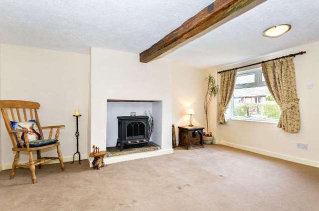  Image of 4 bedroom Cottage for sale in Strike Lane Freckleton Preston PR4 at Strike Lane Freckleton Preston, PR4 1HR