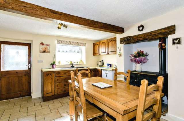  Image of 4 bedroom Cottage for sale in Strike Lane Freckleton Preston PR4 at Strike Lane Freckleton Preston, PR4 1HR