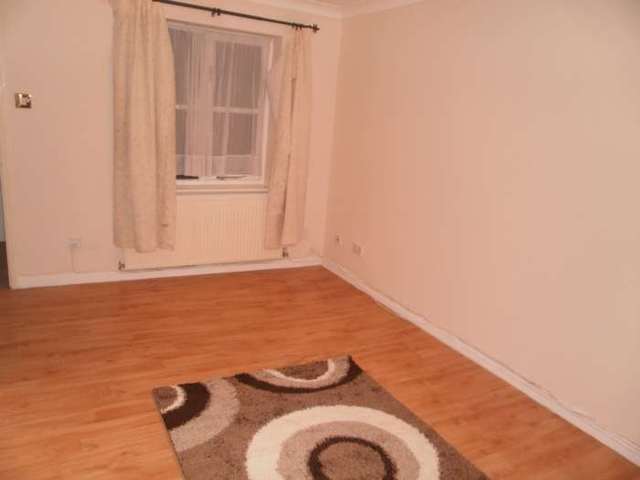  Image of 2 bedroom Terraced house to rent in Wanderer Drive Barking IG11 at Wanderer Dr  Barking, IG11 0XJ