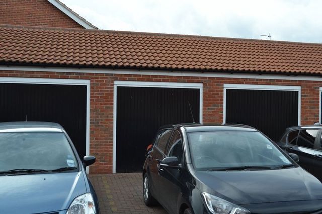  Image of 2 bedroom Terraced house for sale in Fenland Court Barton-upon-Humber DN18 at Fenland Court  Barton-Upon-Humber, DN18 5JB