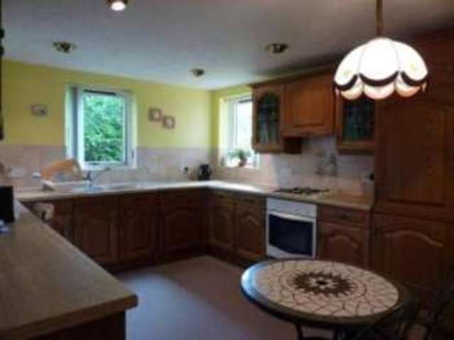  Image of 2 bedroom Flat for sale in Sandecotes Road Parkstone Poole BH14 at 20 Sandecotes Road Poole Lilliput, BH14 8NX