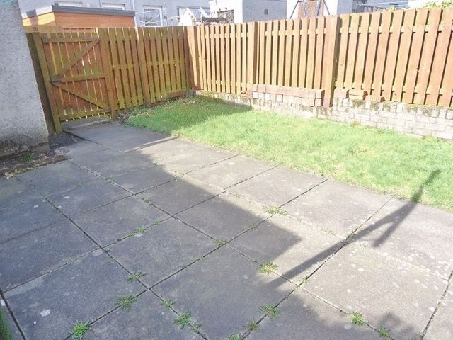  Image of 3 bedroom Terraced house for sale in Sunnyside Court Alloa FK10 at Sunnyside Court  Alloa, FK10 2AG