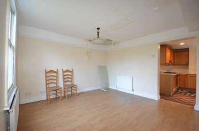  Image of 3 bedroom Detached house for sale in New Road Ascot SL5 at Ascot, SL5 8PZ