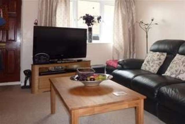  Image of 2 bedroom Detached house to rent in Chaffinch Drive Uttoxeter ST14 at Uttoxeter, ST14 8UE