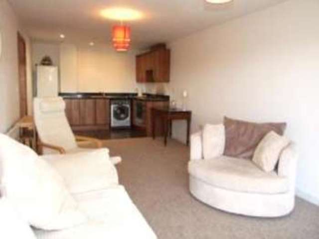  Image of 2 bedroom Flat for sale in Southchurch Road Southend-on-Sea SS1 at 343 Southchurch Road Southend-on-Sea Southend-on-Sea, SS1 2PE