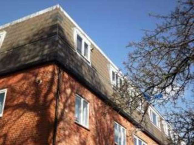  Image of 2 bedroom Flat for sale in London Road Portsmouth PO2 at 373 London Road Portsmouth North End, PO2 9HJ