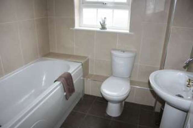  Image of 4 bedroom Terraced house for sale in Bishopshill Dromore BT25 at Bishopshill  Dromore, BT25 1FL