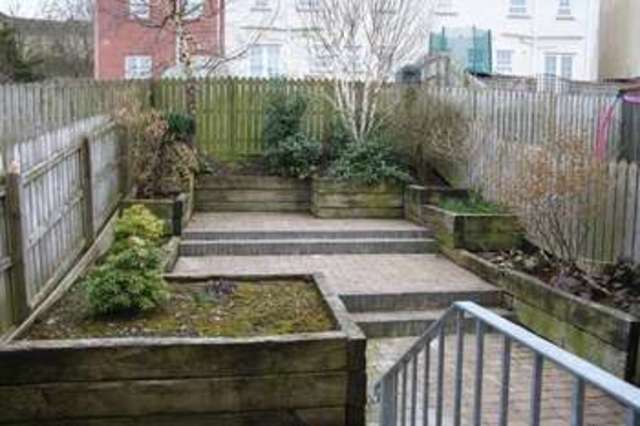  Image of 4 bedroom Terraced house for sale in Bishopshill Dromore BT25 at Bishopshill  Dromore, BT25 1FL
