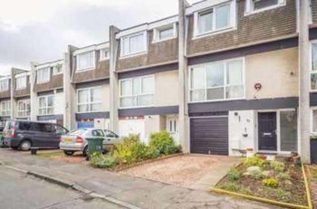  Image of 4 bedroom Terraced house for sale in Craigmount Avenue North Edinburgh EH4 at Craigmount Avenue North Corstorphine Edinburgh, EH4 8DT