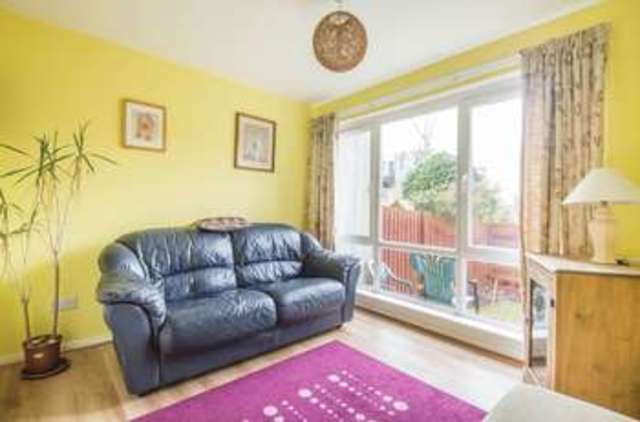  Image of 4 bedroom Terraced house for sale in Craigmount Avenue North Edinburgh EH4 at Craigmount Avenue North Corstorphine Edinburgh, EH4 8DT