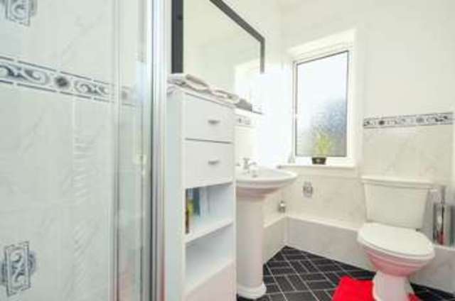  Image of 2 bedroom Flat for sale in Colinton Mains Road Edinburgh EH13 at Colinton Mains Road Colinton Mains Edinburgh, EH13 9DL